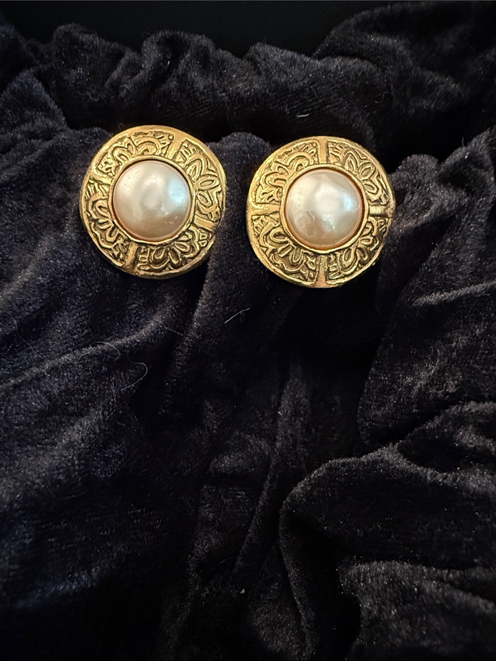 CHANEL Gold-Tone Button Earrings with Cream Pearl Centers